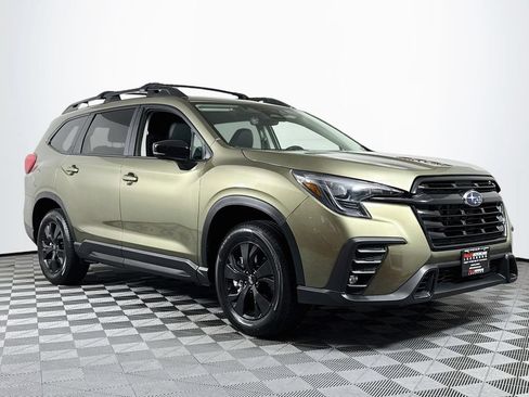 Used 2026 Subaru Ascent Premium AWD/4WD image 1
