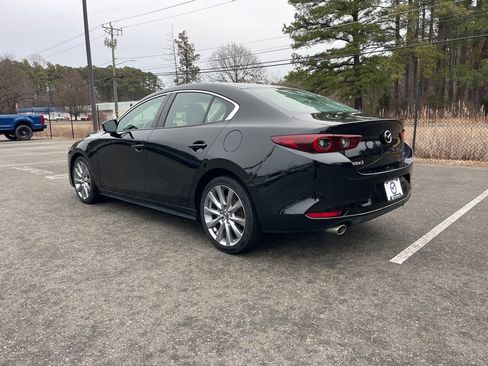 Used 2023 MAZDA MAZDA3 s image 6