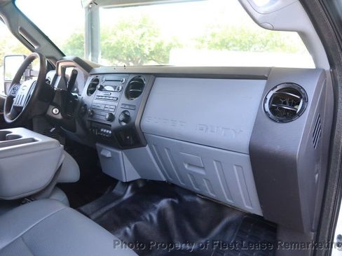 Used 2015 Ford F550 4x4 Crew Cab Super Duty image 21