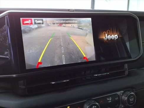 New 2025 Jeep Wrangler Unlimited Rubicon 392 image 19