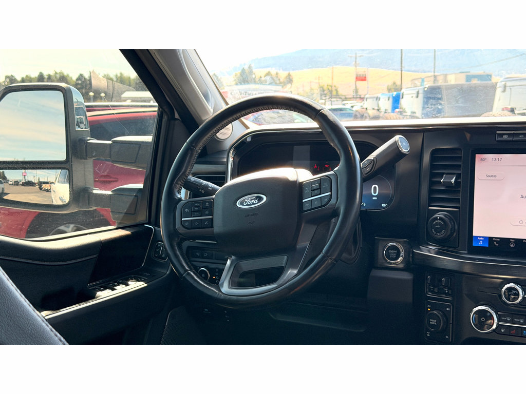 Used 2023 Ford F350 Lariat w/ Lariat Ultimate Package AWD/4WD image 19