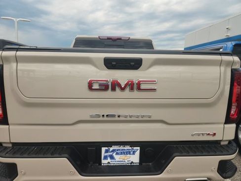 Used 2026 GMC Sierra 1500 AT4 w/ AT4 Premium Package AWD/4WD image 10