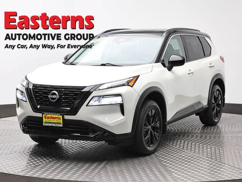 Used 2023 Nissan Rogue SV w/ SV Premium B Package AWD/4WD image 1