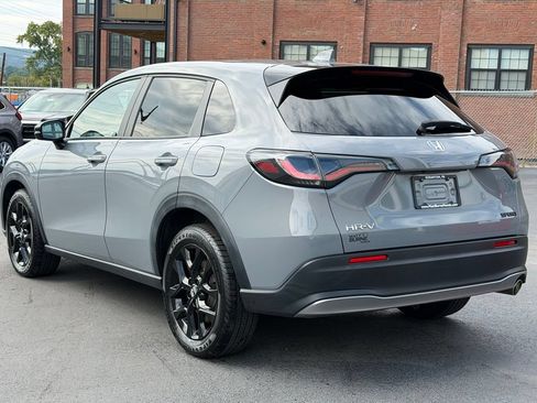 Used 2024 Honda HR-V Sport image 27