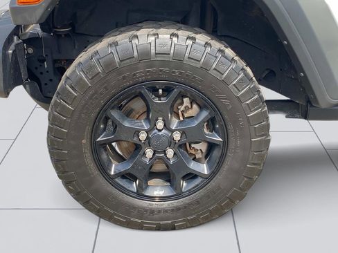 Used 2021 Jeep Wrangler Unlimited Sport image 21
