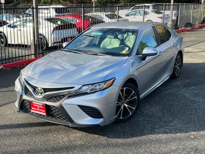 Used 2018 Toyota Camry SE