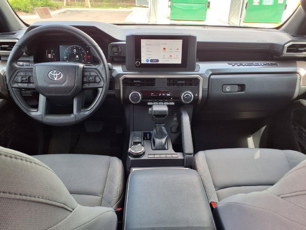 Used 2024 Toyota Tacoma SR5 AWD/4WD image 18