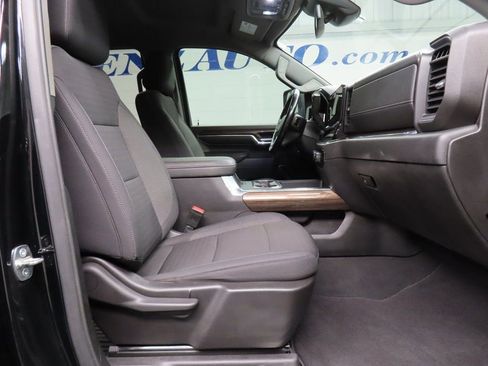 Used 2024 Chevrolet Silverado 2500 LT w/ Midnight Edition image 29