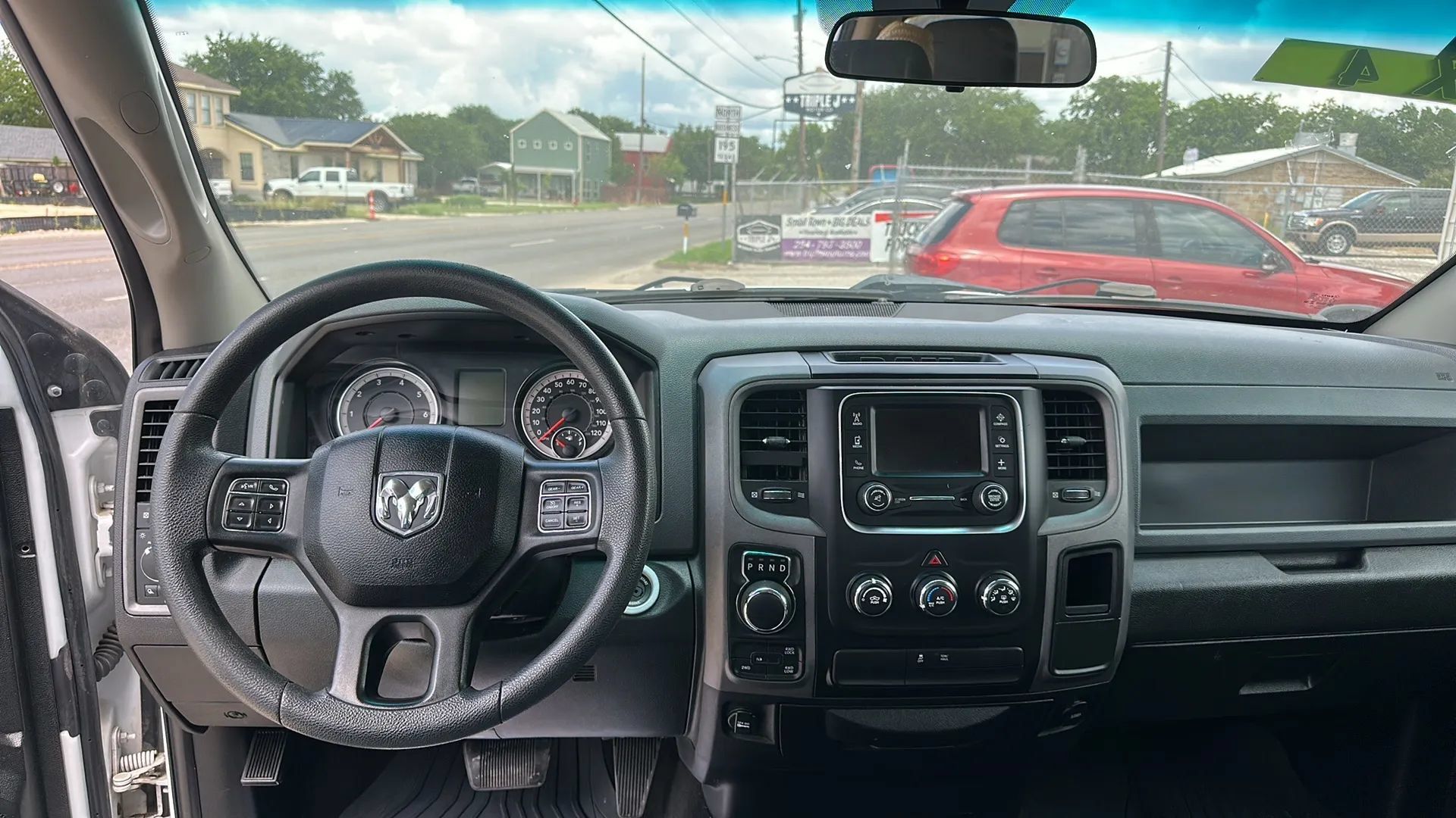 Used 2018 RAM 1500 Express w/ Express Value Package AWD/4WD image 14