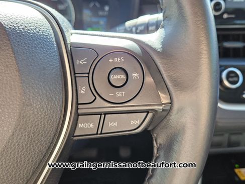 Used 2022 Toyota Corolla Cross LE image 13