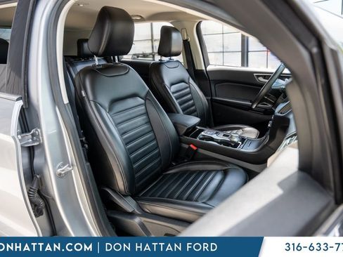 Used 2020 Ford Edge SEL w/ Convenience Package AWD/4WD image 24