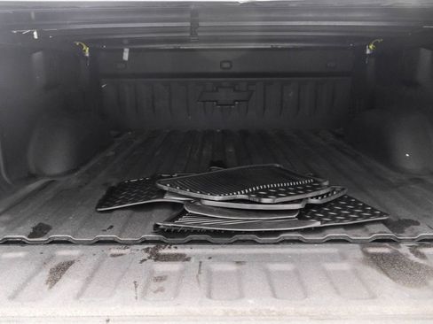 Used 2018 Chevrolet Silverado 1500 LTZ image 32