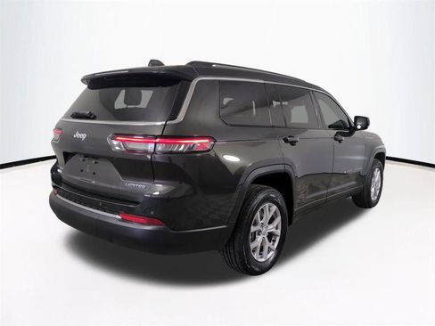 Used 2022 Jeep Grand Cherokee L Limited AWD/4WD image 5