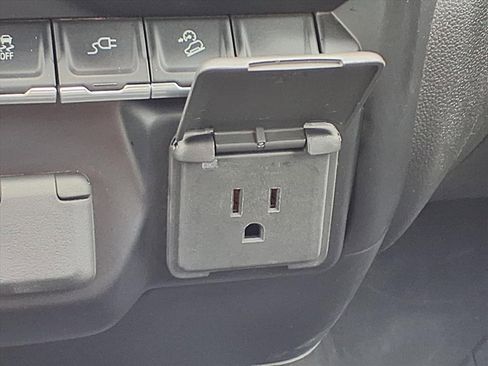 Used 2022 Chevrolet Silverado 2500 LT w/ Midnight Edition image 19