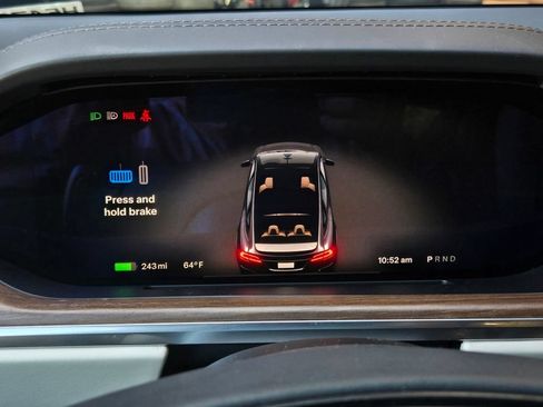 Used 2023 Tesla Model X AWD/4WD image 26