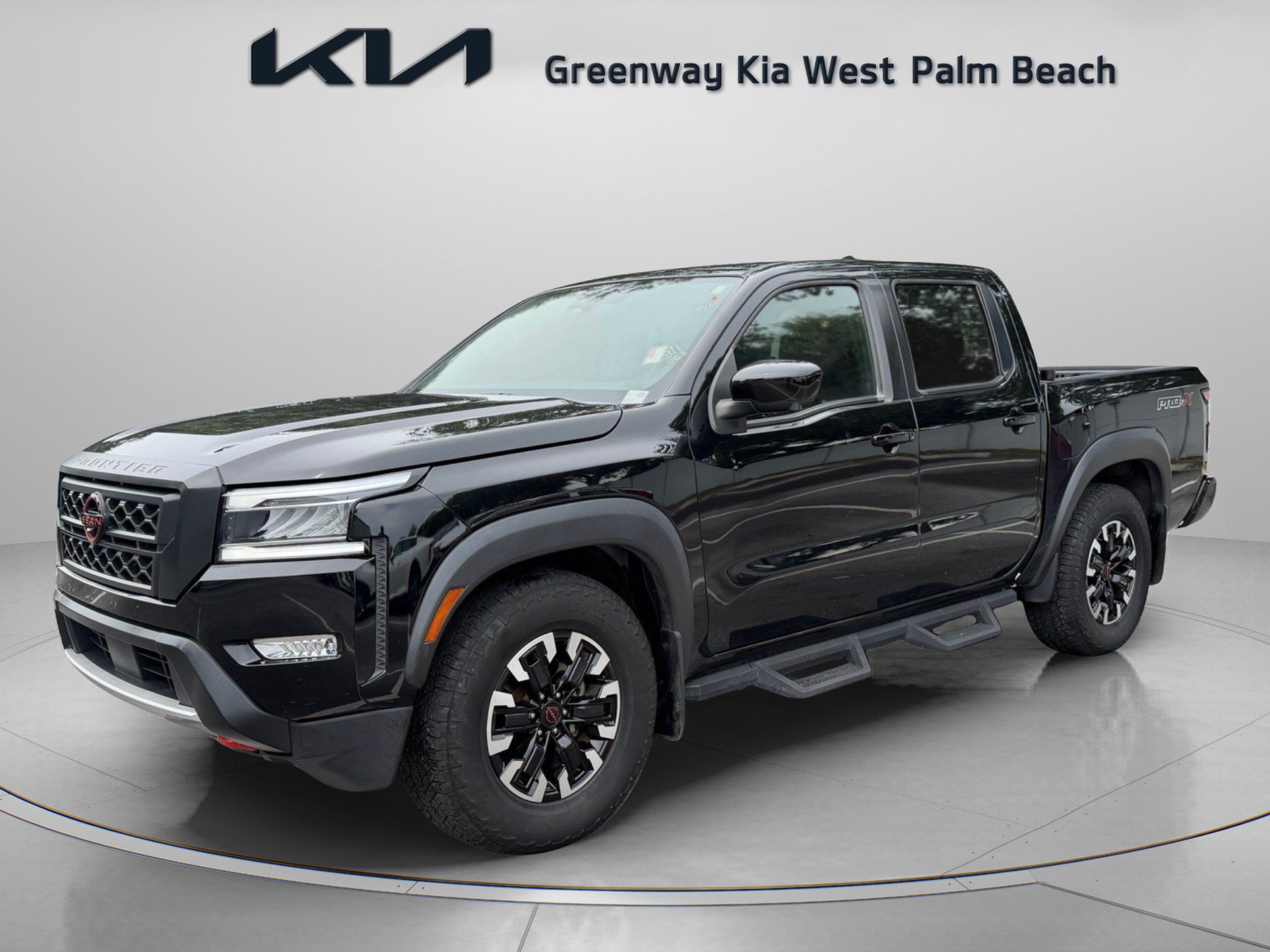 Used 2023 Nissan Frontier Pro-X w/ Pro Convenience Package RWD image 3