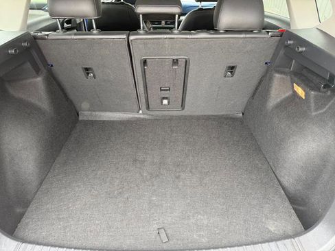 Used 2023 Volkswagen Taos SE image 13