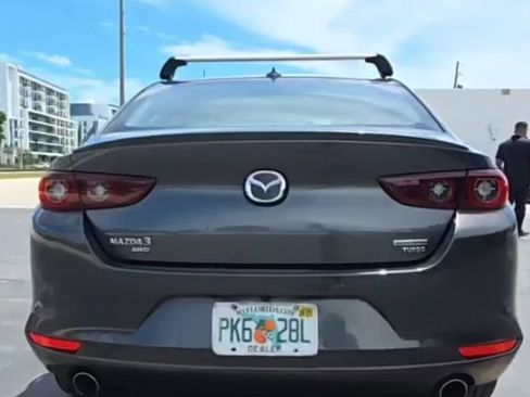 Used 2022 MAZDA MAZDA3 s AWD/4WD image 9