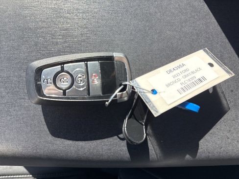 Used 2023 Ford Bronco Black Diamond image 3