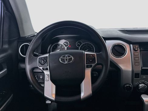 Used 2017 Toyota Tundra SR5 AWD/4WD image 17