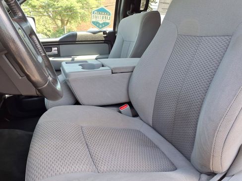 Used 2012 Ford F150 XLT w/ XLT Chrome Pkg AWD/4WD image 3