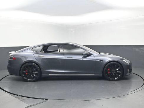 Used 2019 Tesla Model S Performance AWD/4WD image 38