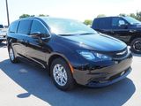 New 2025 Chrysler Voyager LX image 4