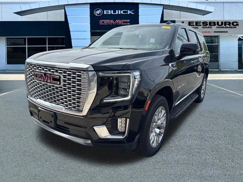 Used 2024 GMC Yukon Denali image 3