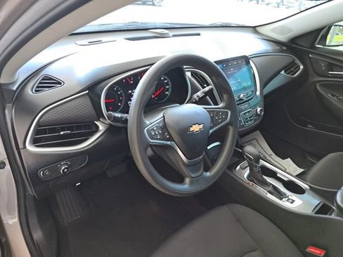 Used 2023 Chevrolet Malibu LT FWD image 7