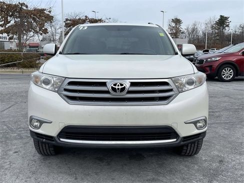 Used 2013 Toyota Highlander Plus image 7