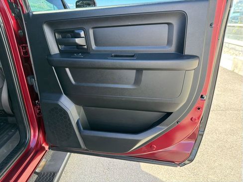 Used 2018 RAM 1500 Express w/ Express Value Package image 33