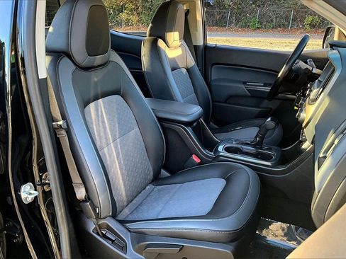 Used 2017 Chevrolet Colorado Z71 image 26