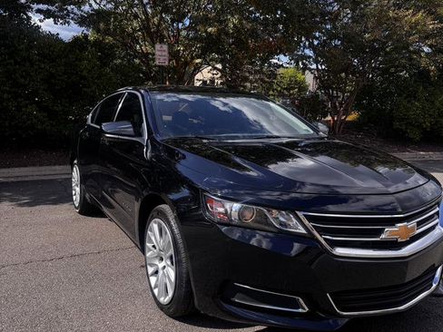 Used 2017 Chevrolet Impala LS image 2