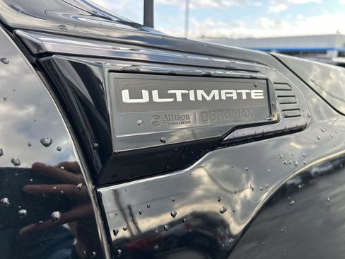 Used 2024 GMC Sierra 2500 Denali Ultimate w/ LPO, GMC Protection Package image 10