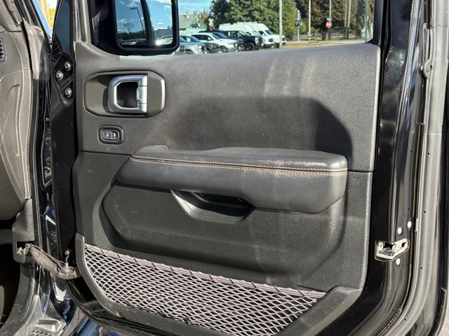 Used 2021 Jeep Wrangler Unlimited Sahara AWD/4WD image 22