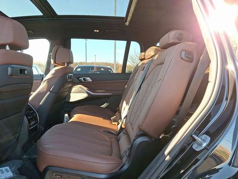 New 2026 BMW X7 xDrive40i w/ Executive Package image 9