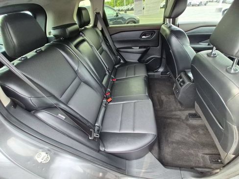 Used 2023 Nissan Rogue SV w/ SV Premium B Package AWD/4WD image 28