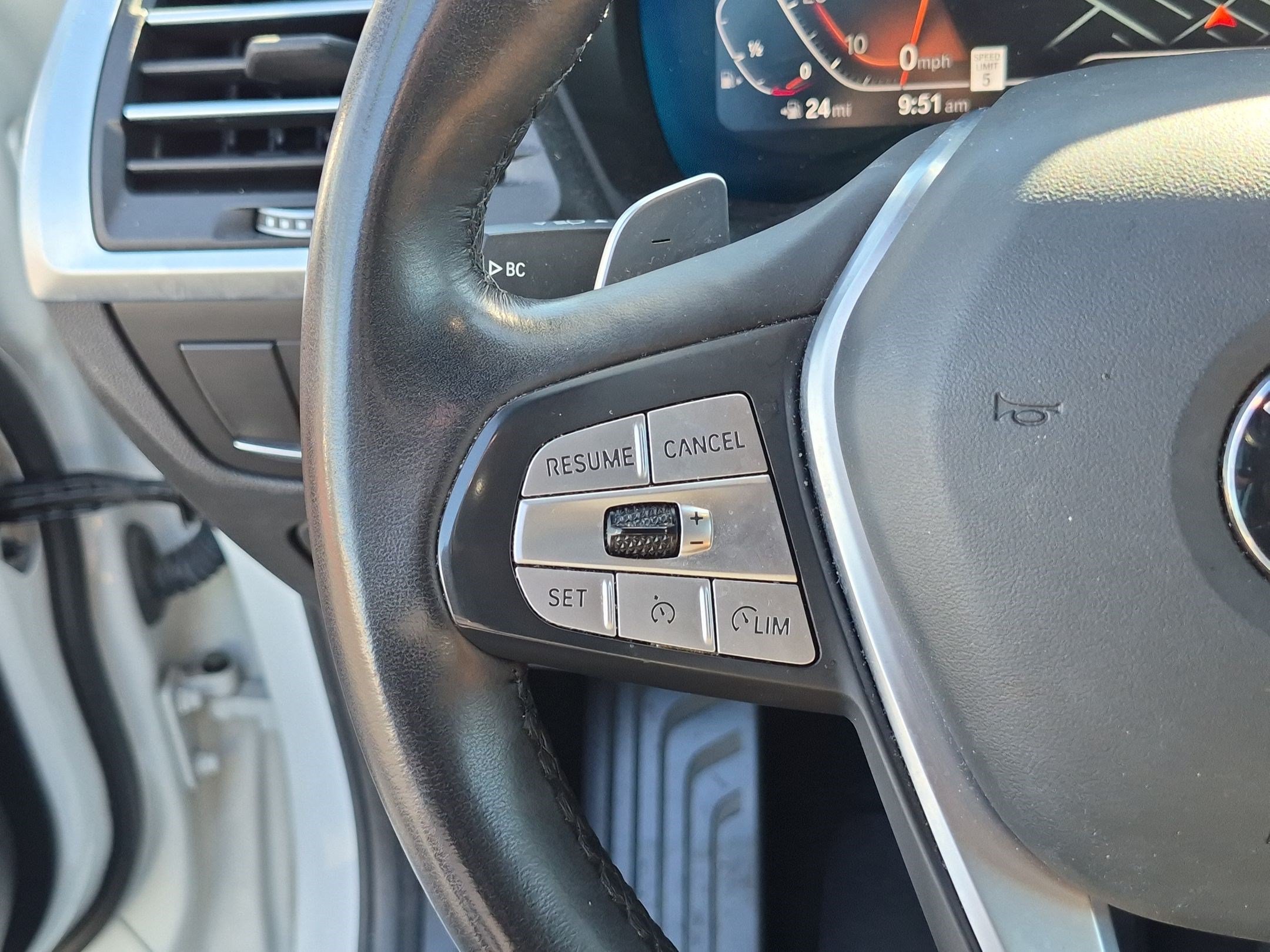 Used 2024 BMW X3 sDrive30i w/ Convenience Package RWD image 19
