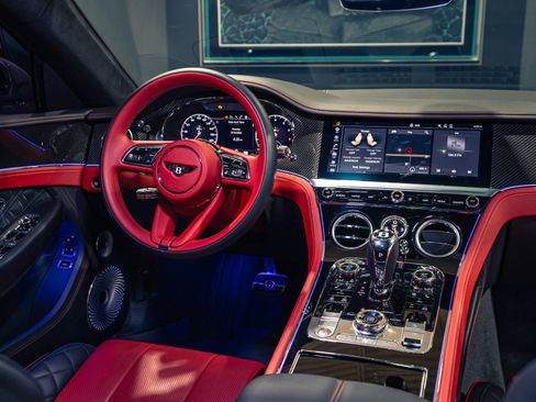 Used 2022 Bentley Continental GT AWD/4WD image 4