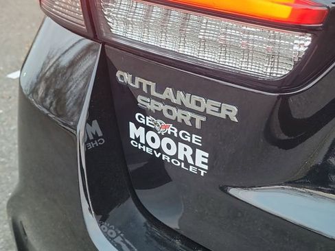 Used 2025 Mitsubishi Outlander Sport ES image 6