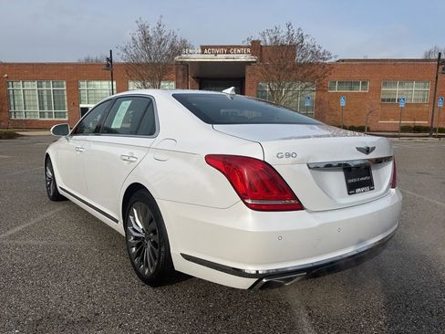 Used 2018 Genesis G90 3.3T Premium image 8