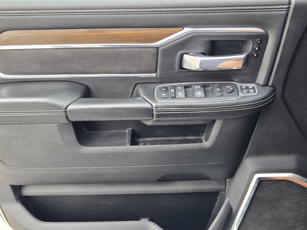 Used 2024 RAM 2500 Laramie AWD/4WD image 26