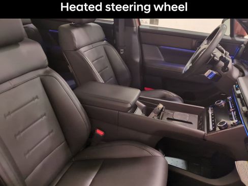 Used 2024 Hyundai Santa Fe Calligraphy image 11