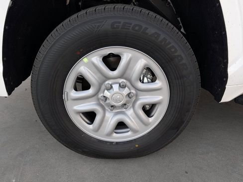 New 2026 Toyota Tundra SR image 17