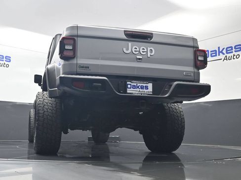 Used 2020 Jeep Gladiator Overland AWD/4WD image 45