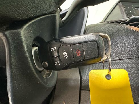 Used 2023 Ford Transit Connect XL FWD image 36