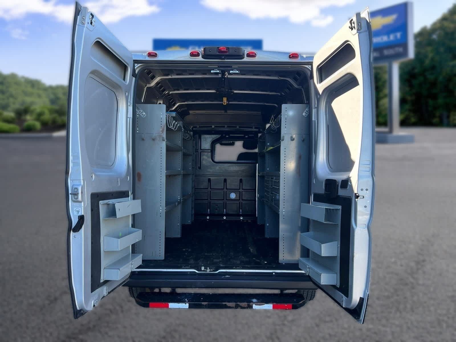 Used 2024 RAM ProMaster 2500 w/ Power Group FWD image 29