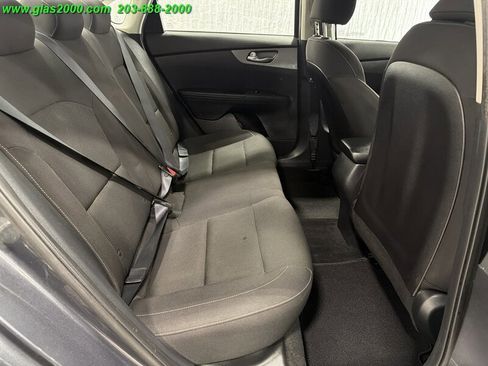 Used 2021 Kia Forte Sedan FWD image 10