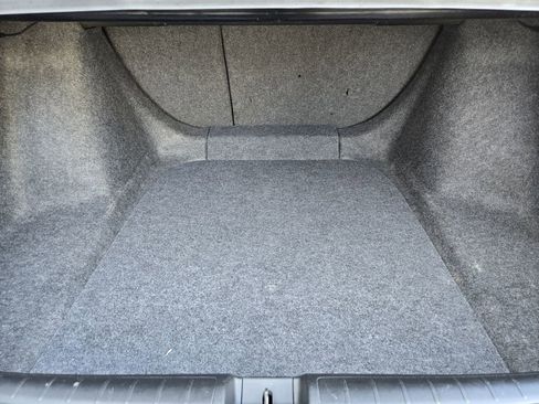 Used 2018 Honda Accord EX image 22
