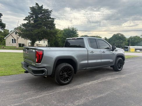 Used 2020 GMC Sierra 1500 Elevation w/ Elevation Value Package AWD/4WD image 23